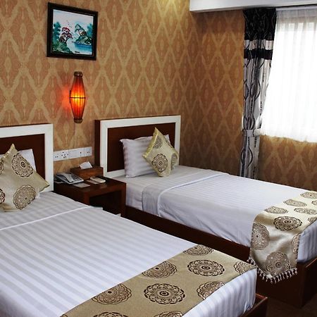 Hotel Kan Kaw Yangon Dış mekan fotoğraf
