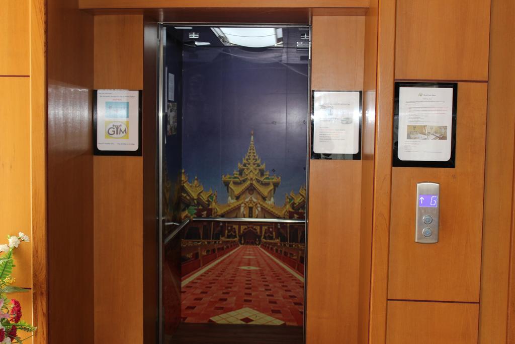 Hotel Kan Kaw Yangon Dış mekan fotoğraf