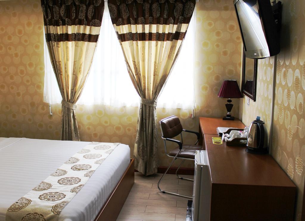 Hotel Kan Kaw Yangon Dış mekan fotoğraf