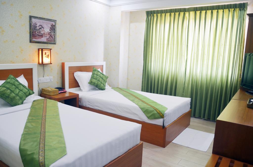 Hotel Kan Kaw Yangon Dış mekan fotoğraf