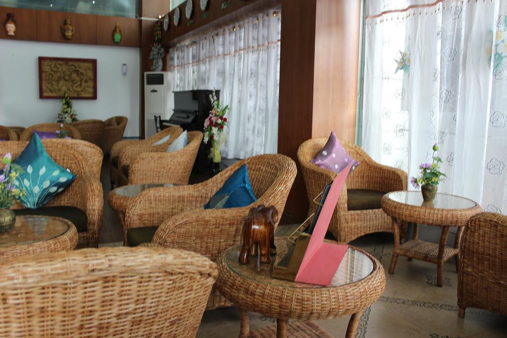 Hotel Kan Kaw Yangon Dış mekan fotoğraf